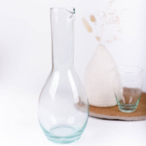 Carafe à vin transparente