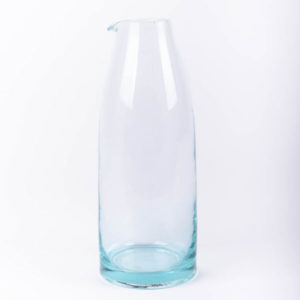 Carafe en verre transparent