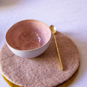 Pastille en feutre de laine rose