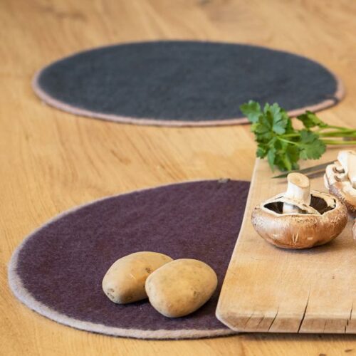 Dessous de plat Sable - Prune avec planche en bois