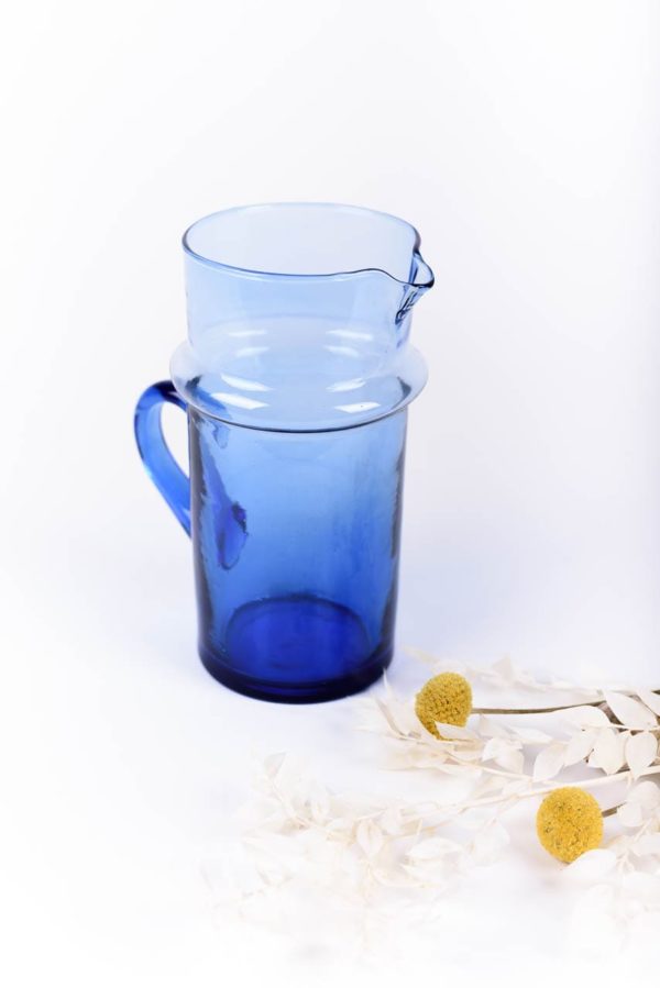 Carafe beldi bleue avec fleurs