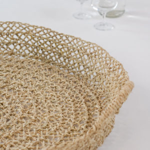 Plateau en fibres naturelles vu du dessus