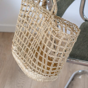 Panier fin en fibres naturelles détail