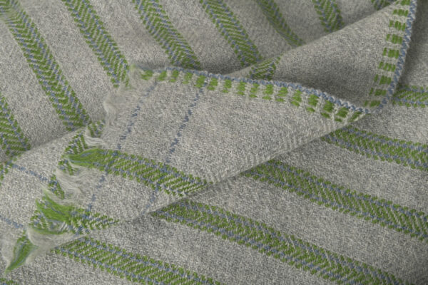 Coussins rectangle en laine vert détail