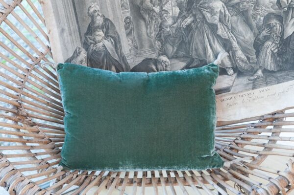 Coussin en velours de soie 25x35 cm céladon
