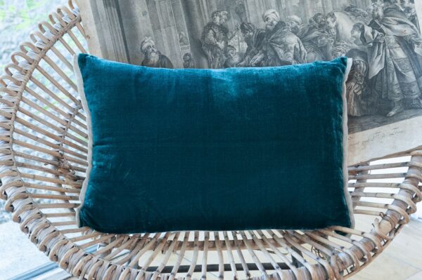Coussin en velours de soie canard 35x50 cm