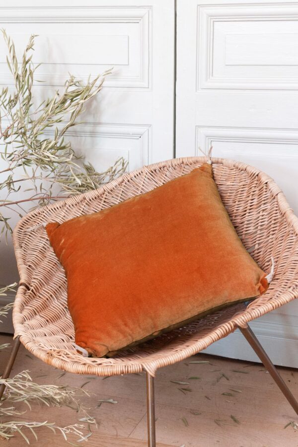 coussin en velours de coton 45x45cm ambre