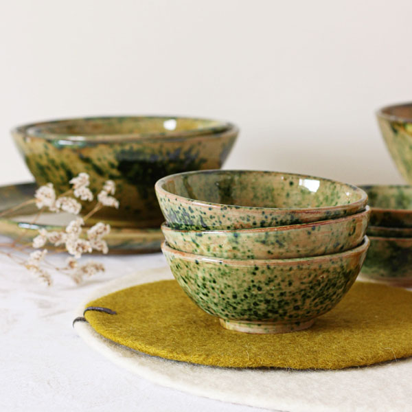 Lot bols fait main vert et jaune en céramique collection Moha