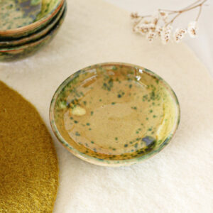 Poterie artisanale coupelle verte et jaune fait main Maroc Collection Moha - détails