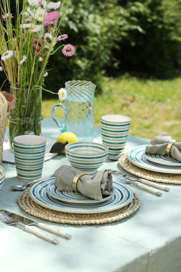 Collection Faro lot vaisselle artisanale bleu, vert, banc