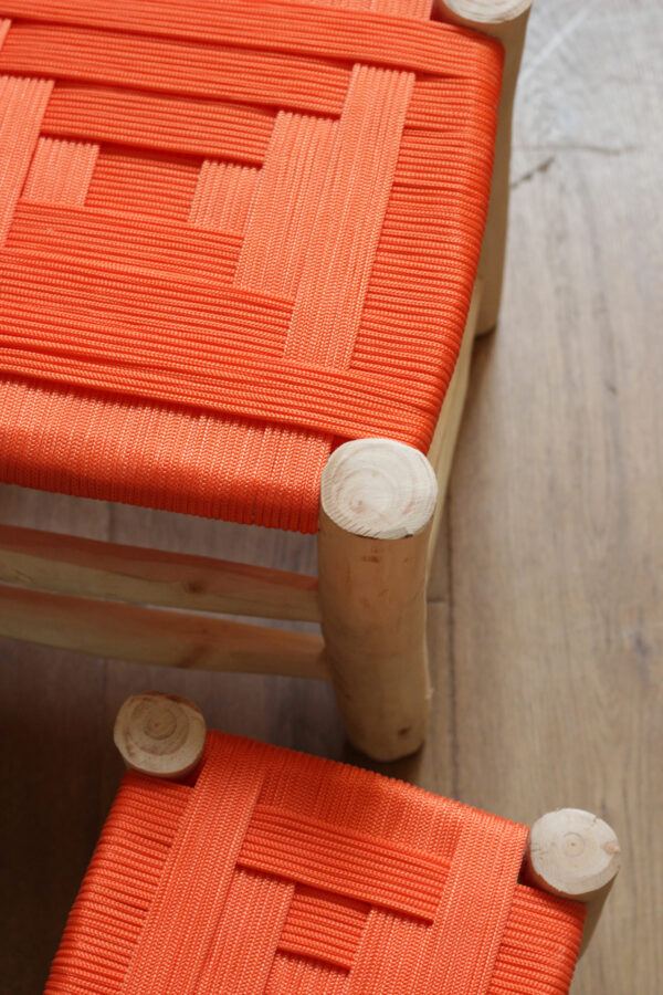 tabouret marocain fait main en corde tressée couleur orange détails