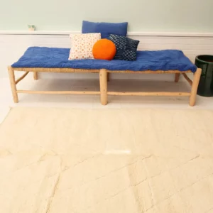 Vue de face du tapis Beni Ouarain Emprunte format 156 x 253 cm