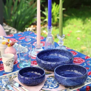 <b>VAGUE BLEU </b> – Coupes/assiettes trois tailles céramique bleue